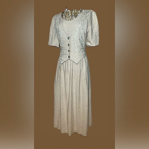 Rare Find Vintage Plaza South Linen Blend Dress, Embellished Vest, & Pockets, 10 - Picture 1 of 16